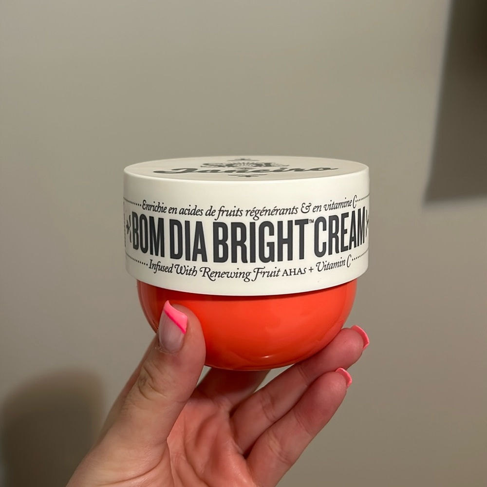 Sol de Janeiro Bom Dia Bright Cream - White & Bright Orange Jar
